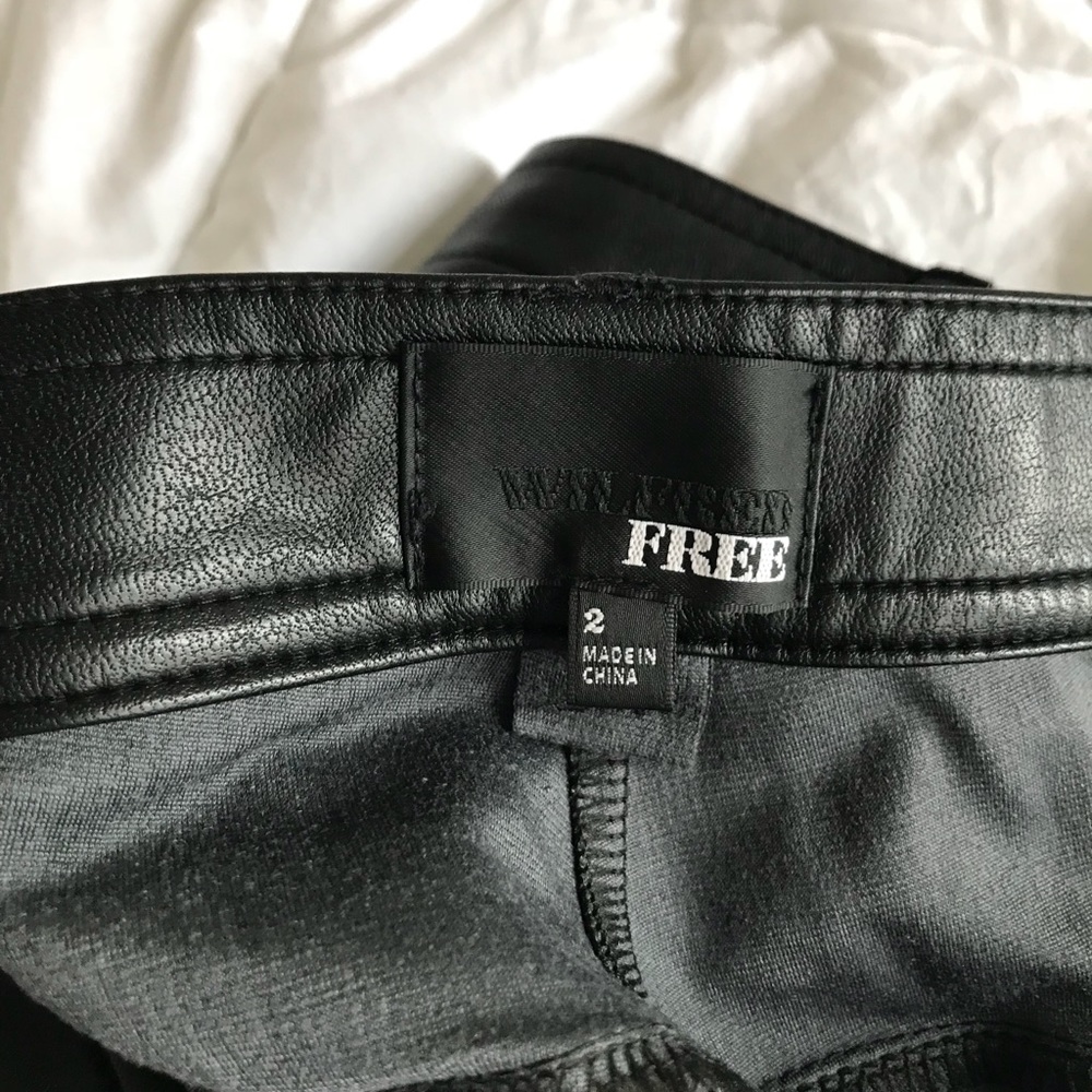 Wilfred Free from Aritzia! Size 2! - Picture 2 of 3